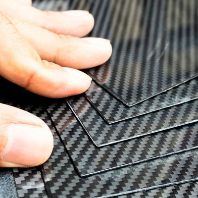 Lightweight Carbon Fiber Plate Twill Weave Carbon Fiber Panel Glossy or Matte Finish (200 X 300 mm or 7.8 X 11.8 Inches)